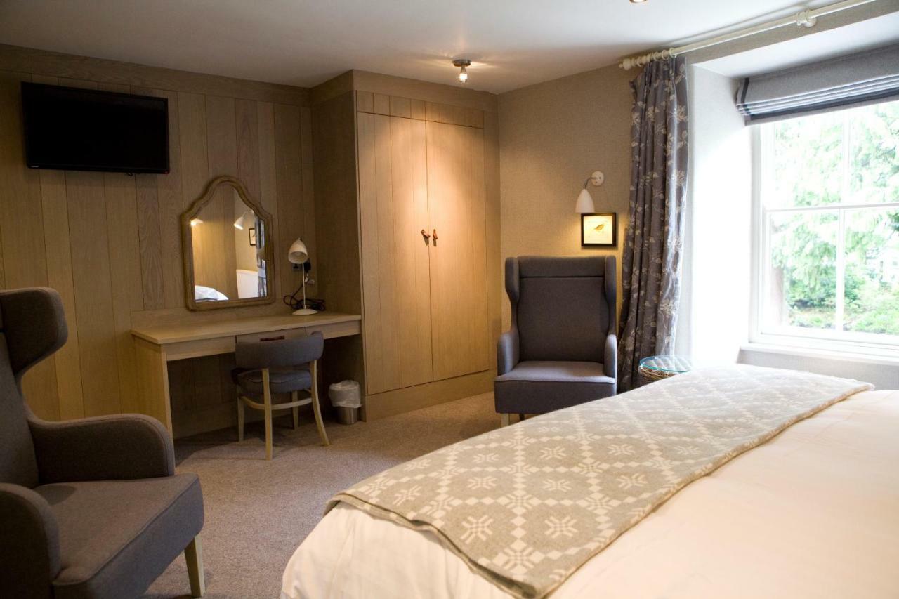 Saracens Head Hotel เบดด์เกอเลิร์ท ภายนอก รูปภาพ